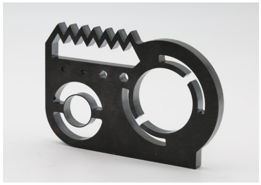 Станок лазерной резки листа со сменным рабочим столом SMART PLUS 1-6 кВт