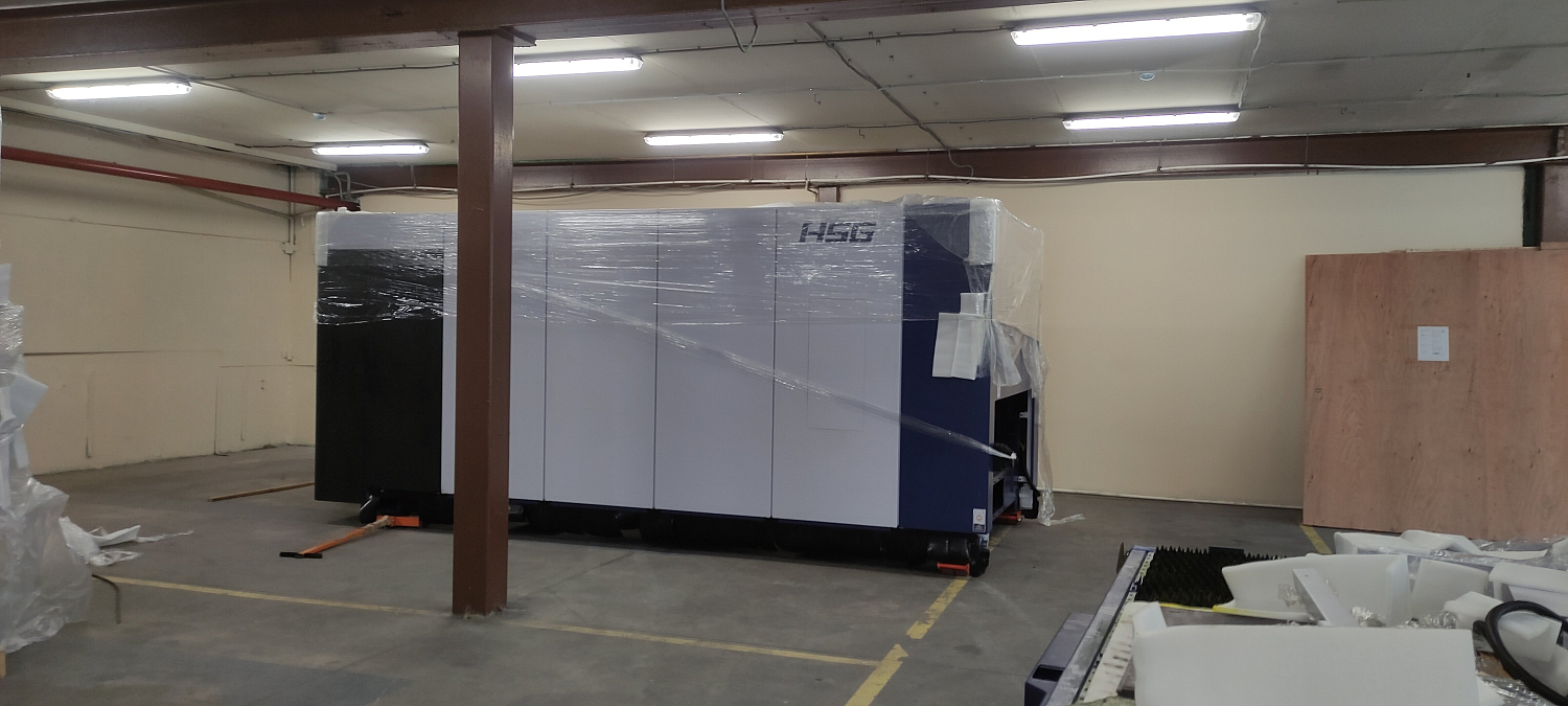 Поставка комплекса лазерной резки листового металла HS-GX