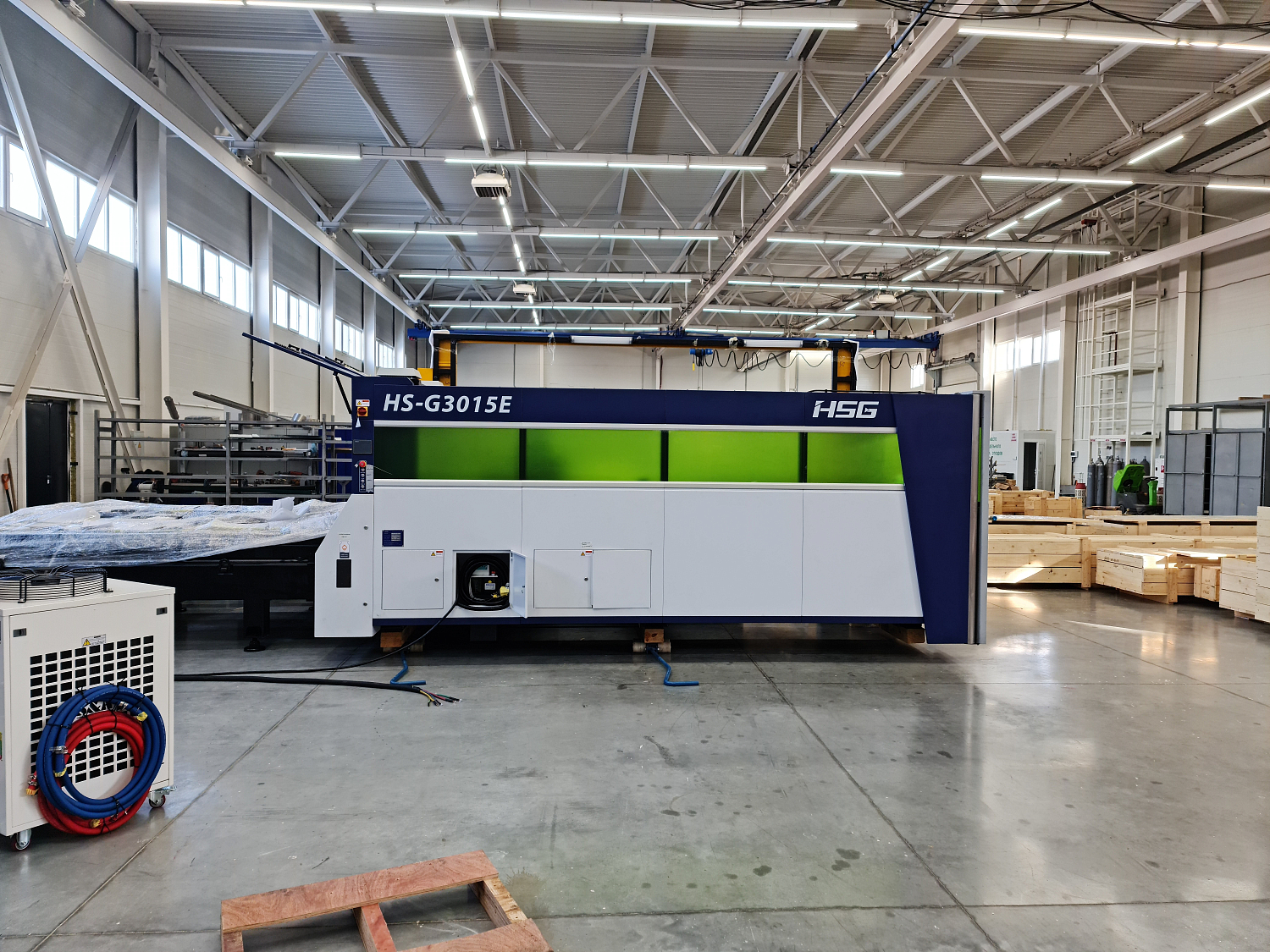 Поставка комбинированного станка лазерной резки HS-GE